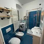 The Alley 7 Apartment